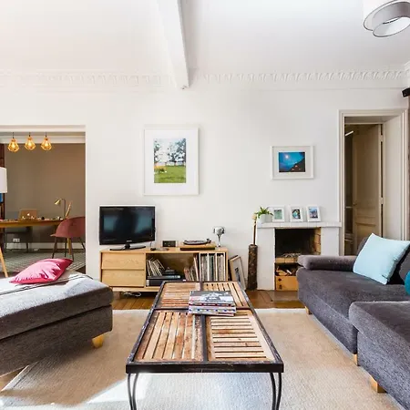 Veeve - Spacious By Canal Saint Martin Paris